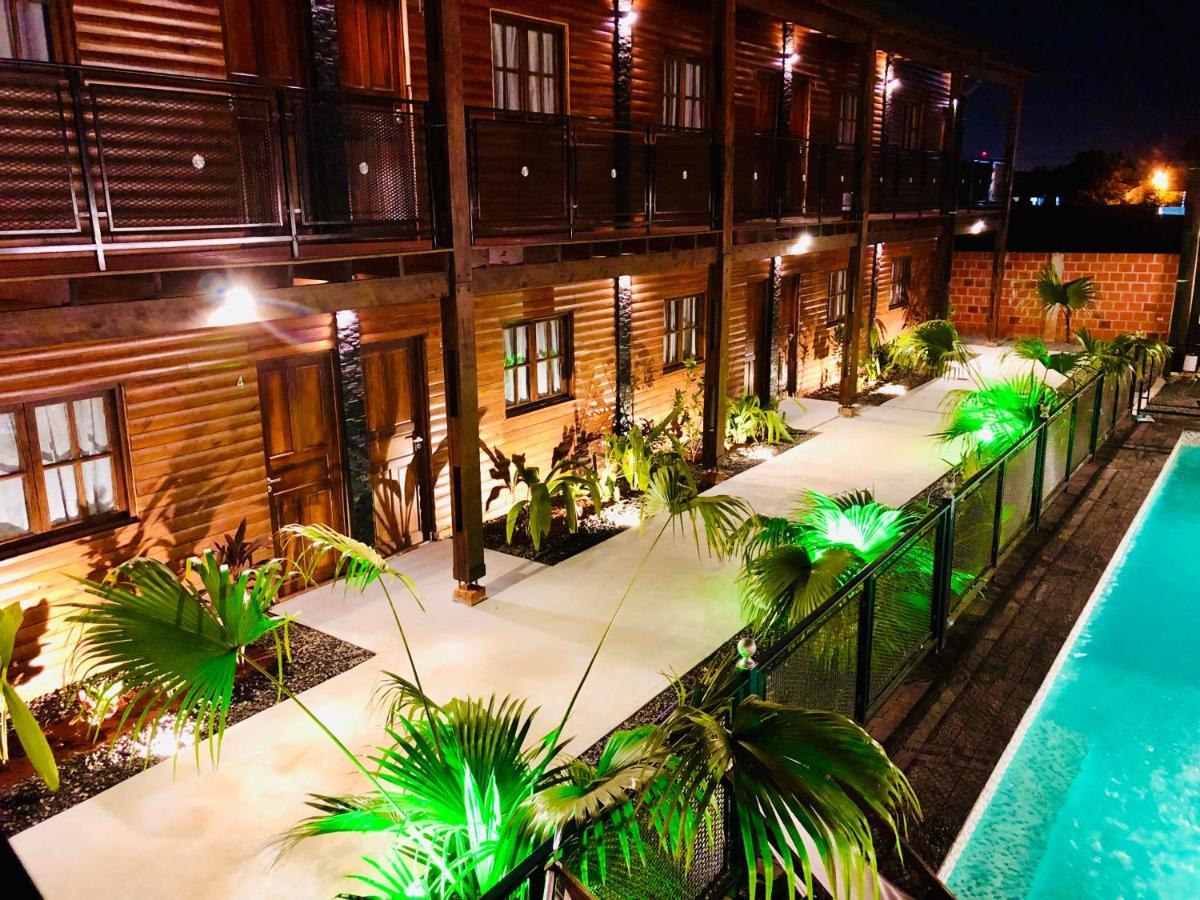 Hotel Alma Pura Puerto Iguazú Exteriér fotografie
